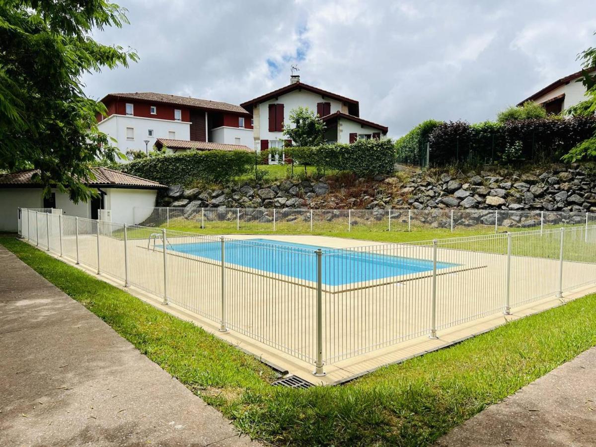 Appartement F2 A Cambo-Les-Bains Avec Piscine, Proche Thermes, Terrasse Et Parking - Fr-1-495-36 Εξωτερικό φωτογραφία